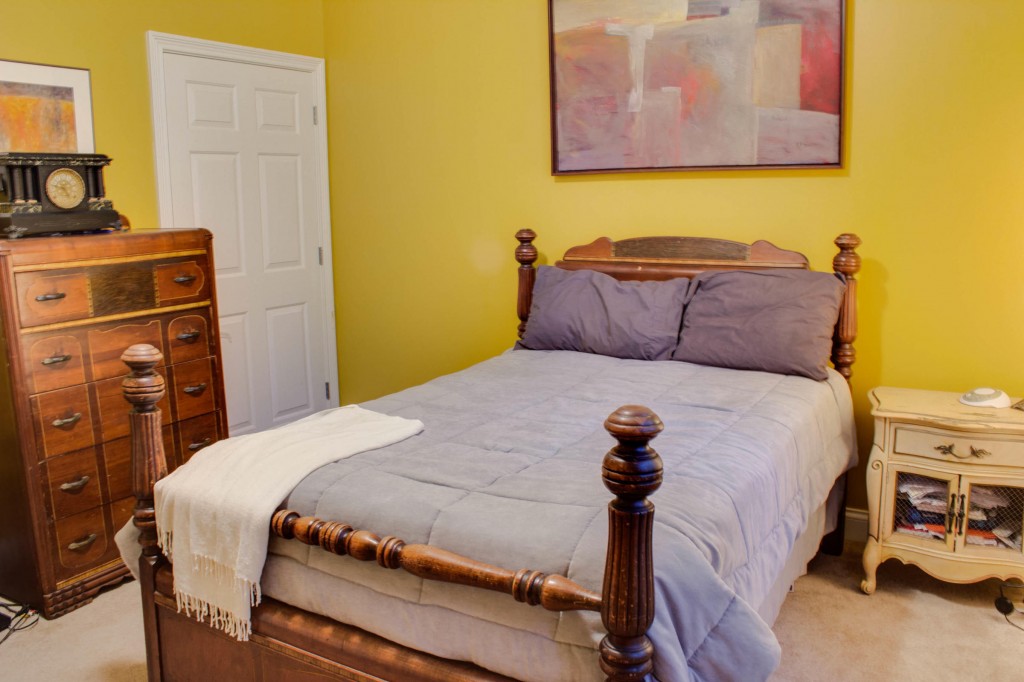 20141020230821195224000000-o