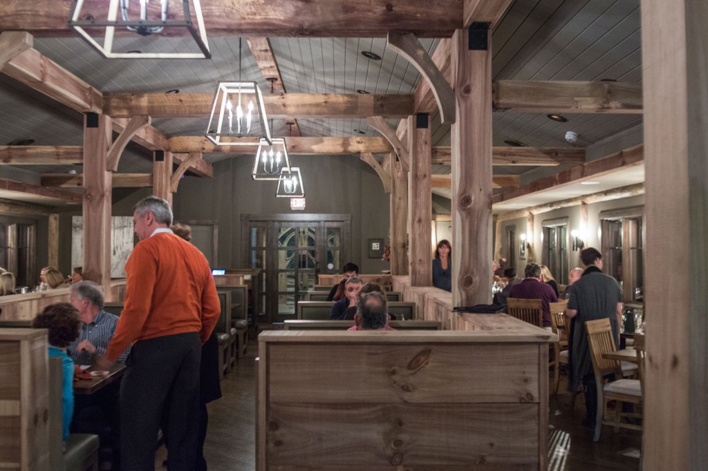 MAIN-DINING---DancingBearLodge-(34-of-43)